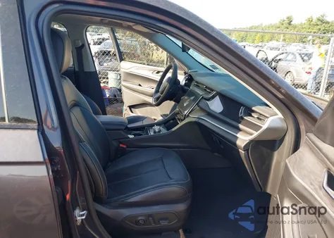 2023 Jeep Grand Cherokee 4Xe из США, поврежденный, VIN 1C4RJYB69PC582211